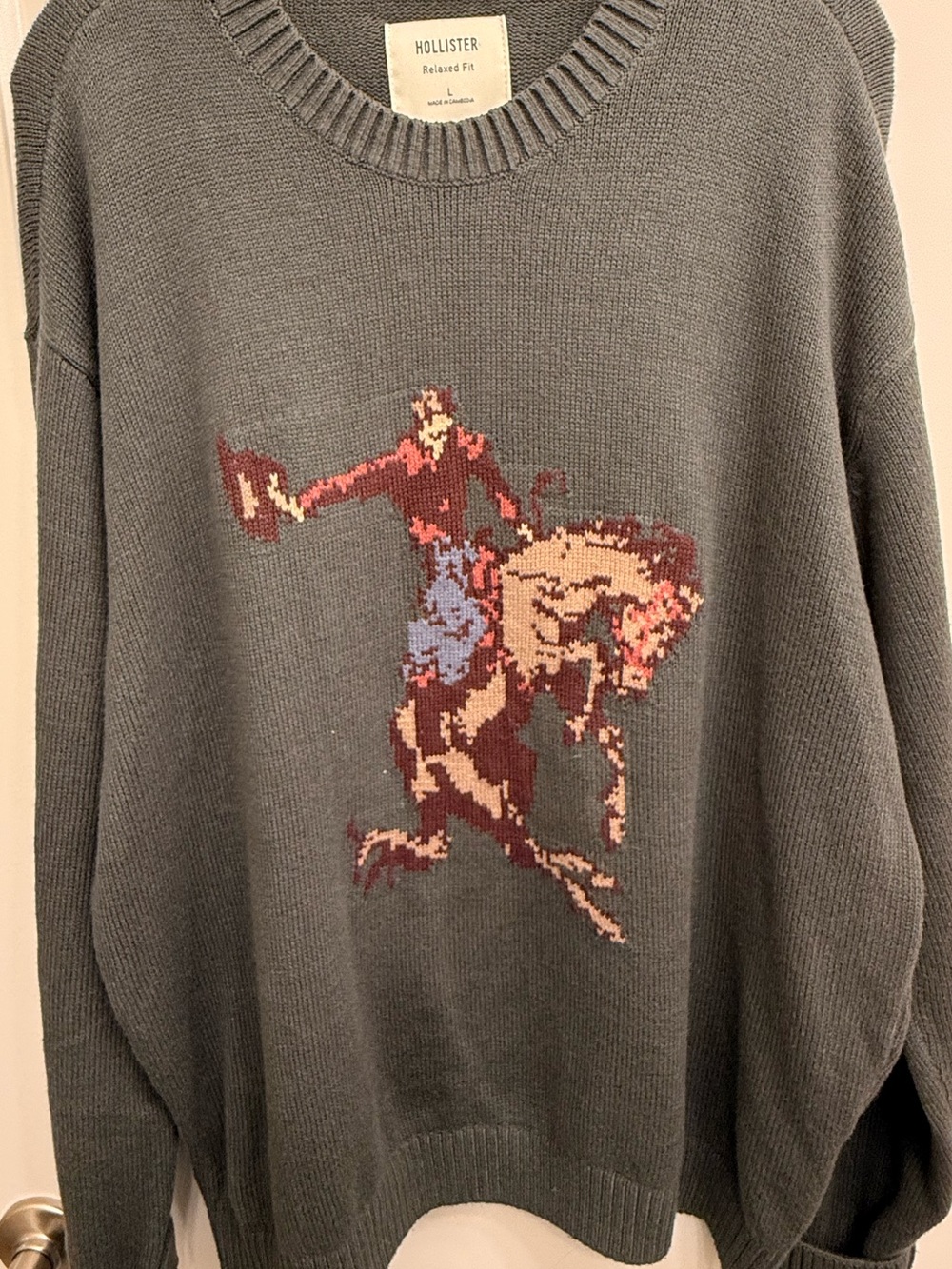 Hollister Charcoal Bucking Horse Cowboy Crewneck Sweater sz L - Picture 3 of 5